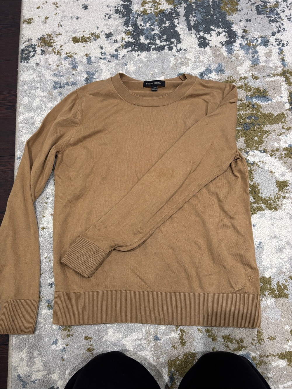 Banana Republic Women's Crewneck Sweater in Camel